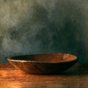 Eternal Elegance: Grey Antique Bowls