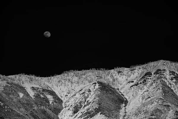 Mountains Ancient Face Print