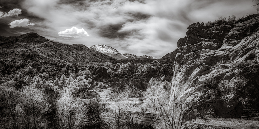 Red Rock Serenity   Print