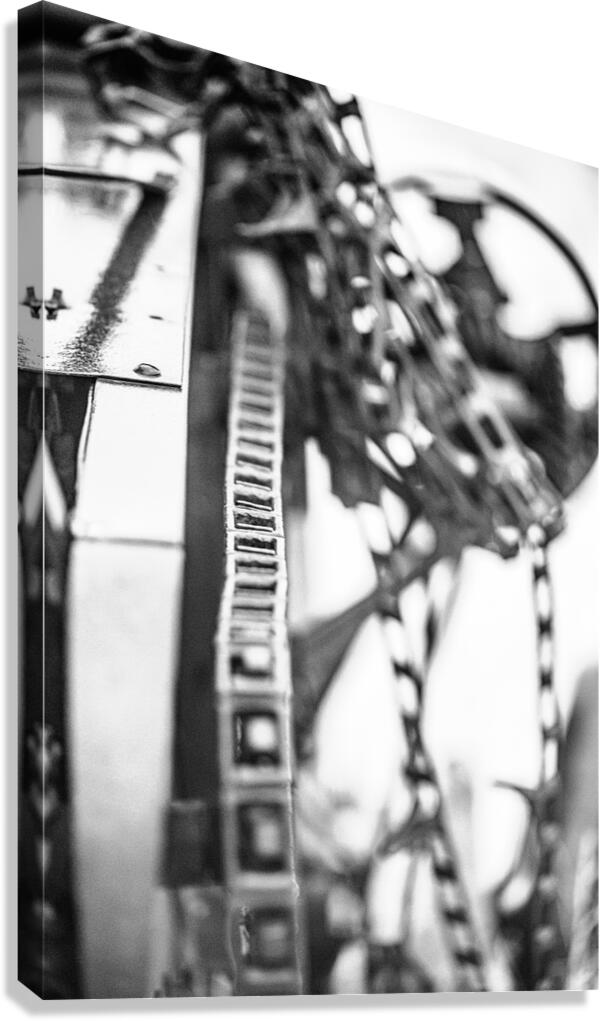 Rustic Relic - Worn Chain Canvas Print