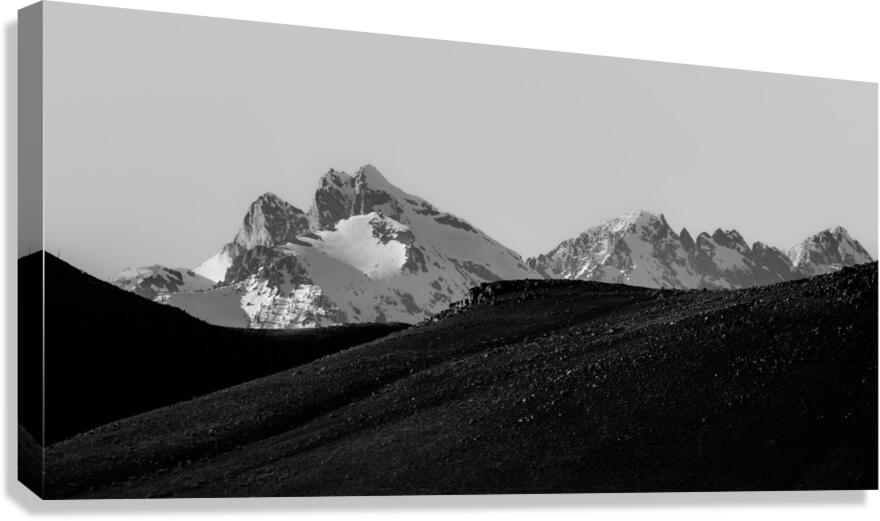 Tetons Dark Prelude Canvas Print
