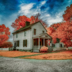 Vivid Autumn Chronicles: Discovering Appomattox Courthouse Town