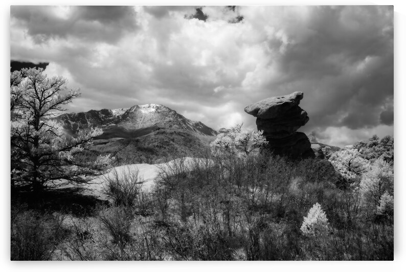 Monochromatic Majesty: A Dual Journey through the Garden of the Gods by Dream World Images