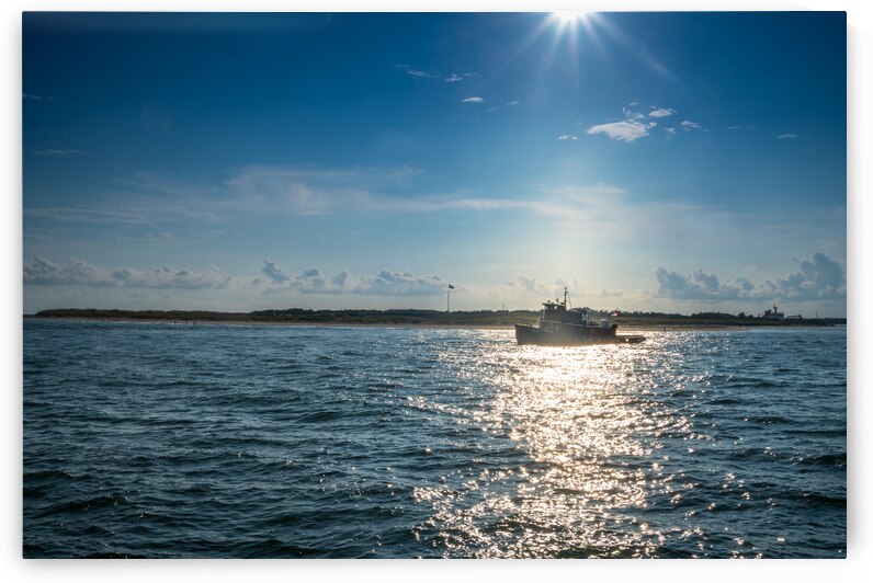 Fort Macon Tug by Dream World Images