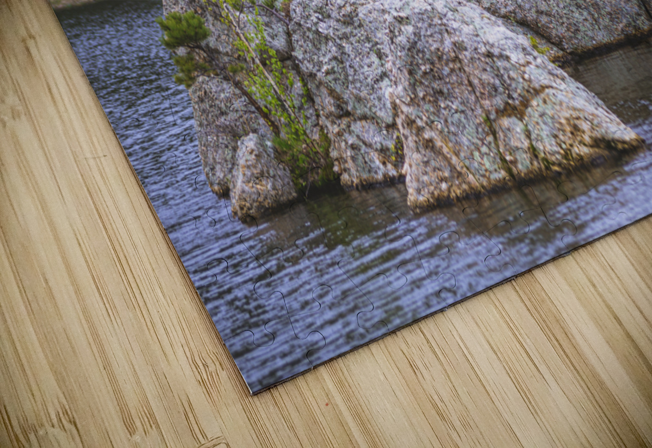 Exploring Sylvan Lake: Discovering A Rock Island Dream World Images Puzzle