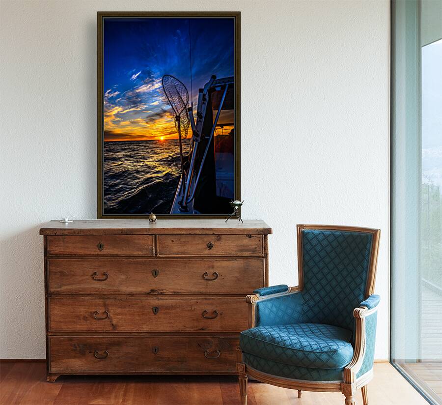 Navigating the Sunset: A Memorable Boat Ride with Wet Net Charte Reproduction