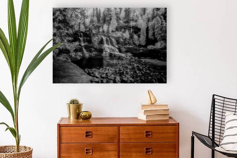 The Crown Jewel of the North Shore by Dream World Images